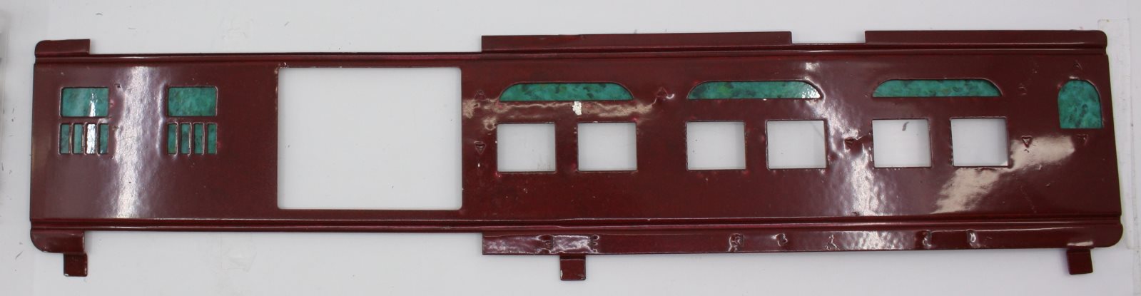 Lionel 418-206 Maroon Interior Wall No Door or Seats