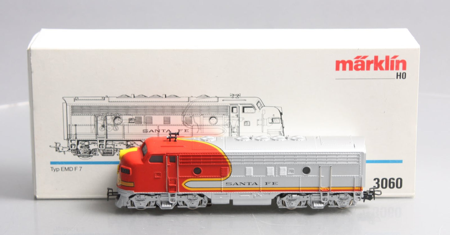 Marklin 3060 HO Scale Santa Fe EMD F7 Powered Diesel Locomotive LN/Box