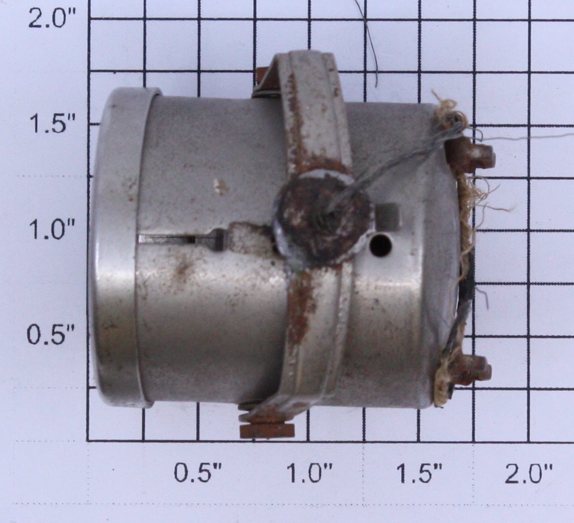 Lionel 220-1 S Gauge Pre War Nickel Searchlight with Socket, Bracket - No Lens