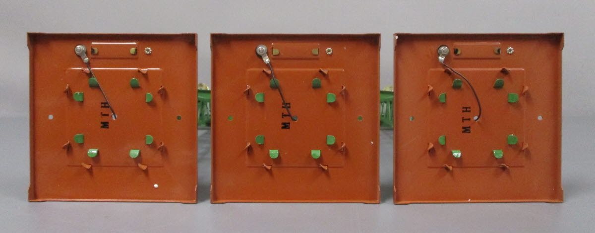 MTH 10-1044 Std Gauge Flood Light Tower in Terra Cotta & Green #92 (Set of 3) LN/Box
