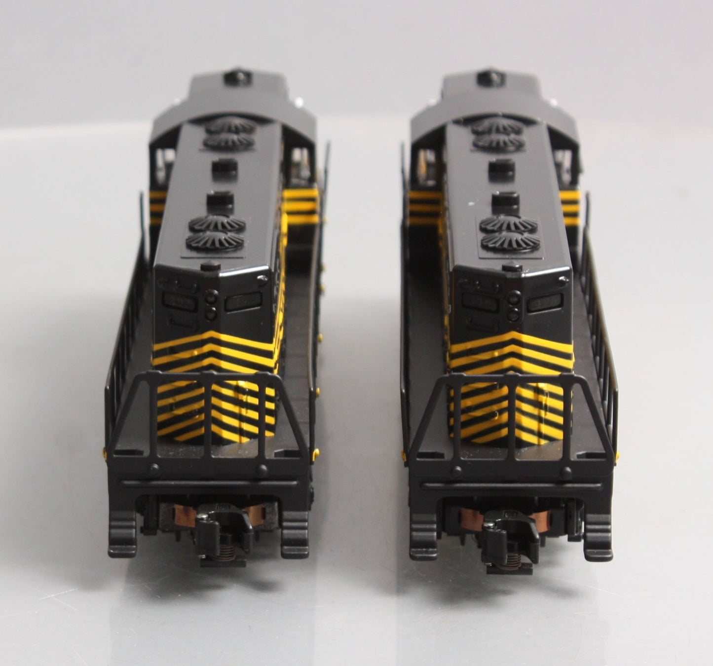 American Flyer 6-48017 S Nickel Plate Road GP-9 Diesel Locomotive Set #496/497 LN/Box