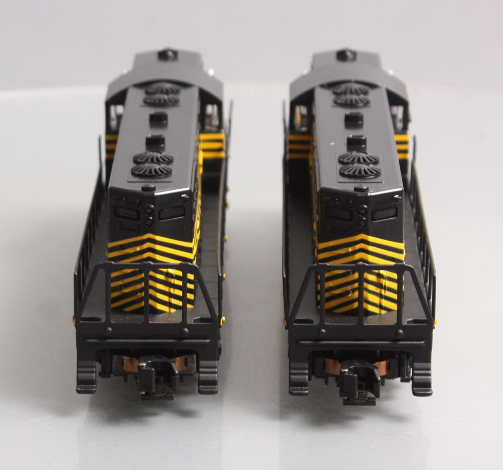 American Flyer 6-48017 S Nickel Plate Road GP-9 Diesel Locomotive Set #496/497 LN/Box
