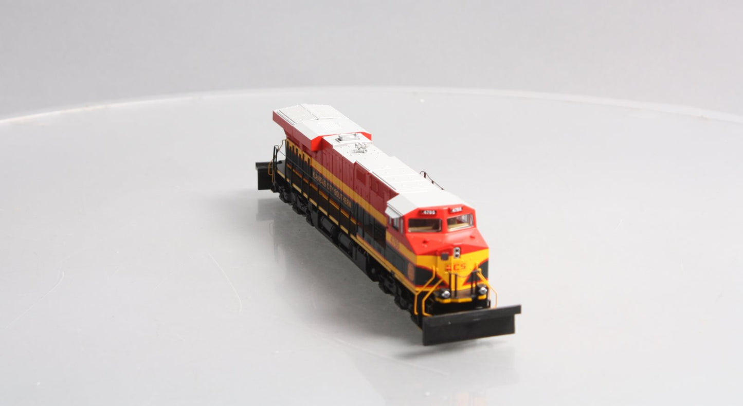 Walthers 910-10171 HO KCS GE ES44AC Diesel Locomotive #4765 - Standard DC