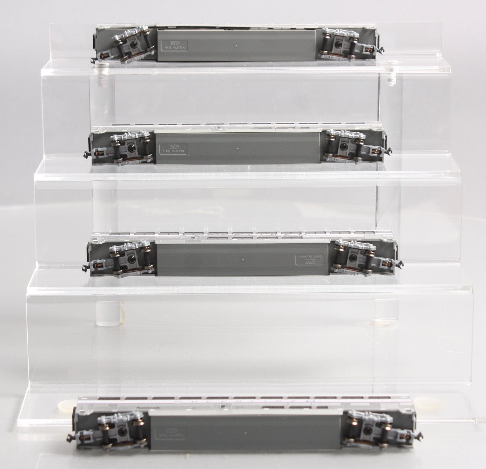 Kato 106-3505 N Amtrak Superliner Passenger Cars B (Set of 4)