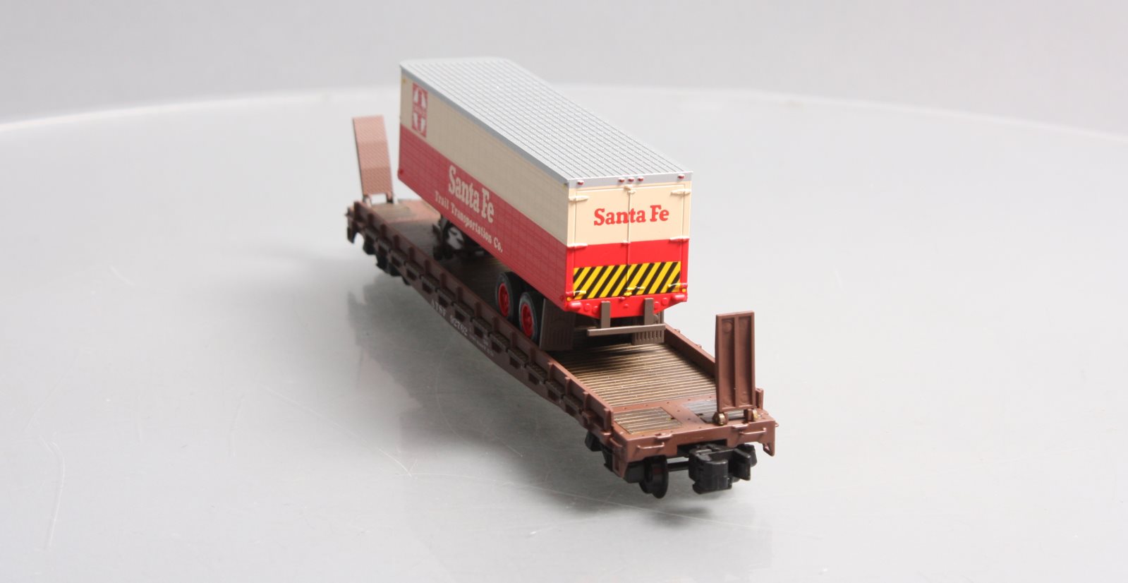 S-Helper 01808 S Scale Santa Fe Flatcar W/ Trailer #92762 LN/Box