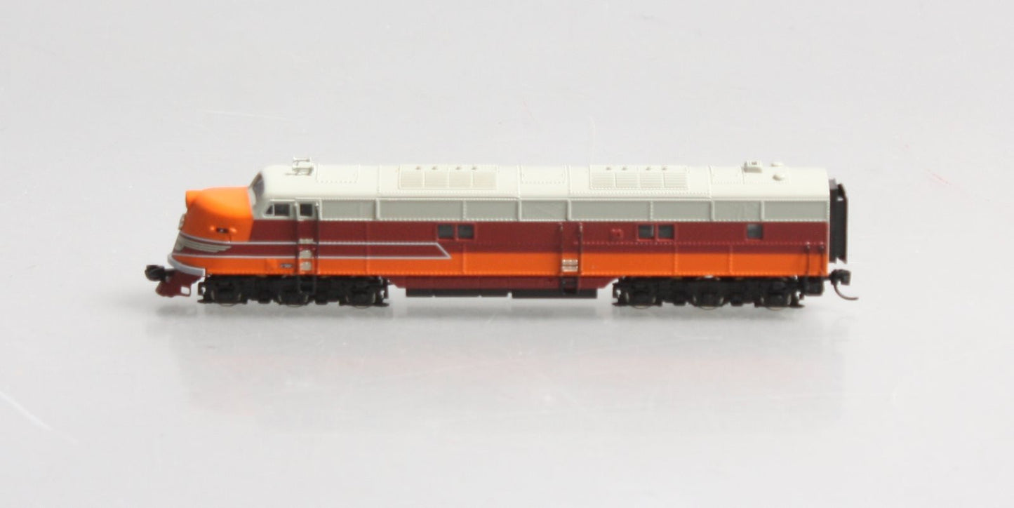 Broadway Limited 3307 N Milwaukee Road EMD E6A Dual Headlight #15A