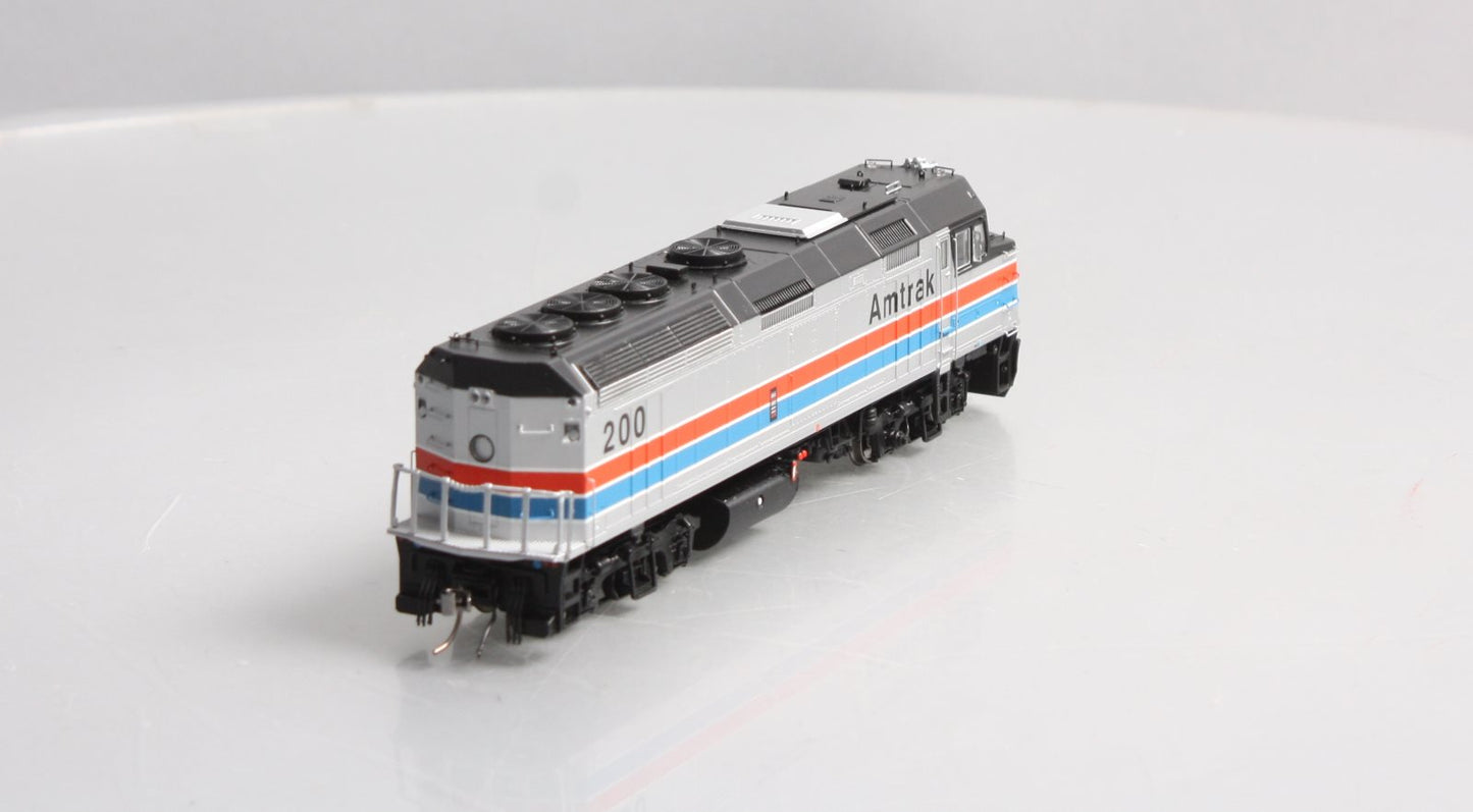 Rapido Trains 80030 HO Amtrak EMD F40PH - Standard DC #200