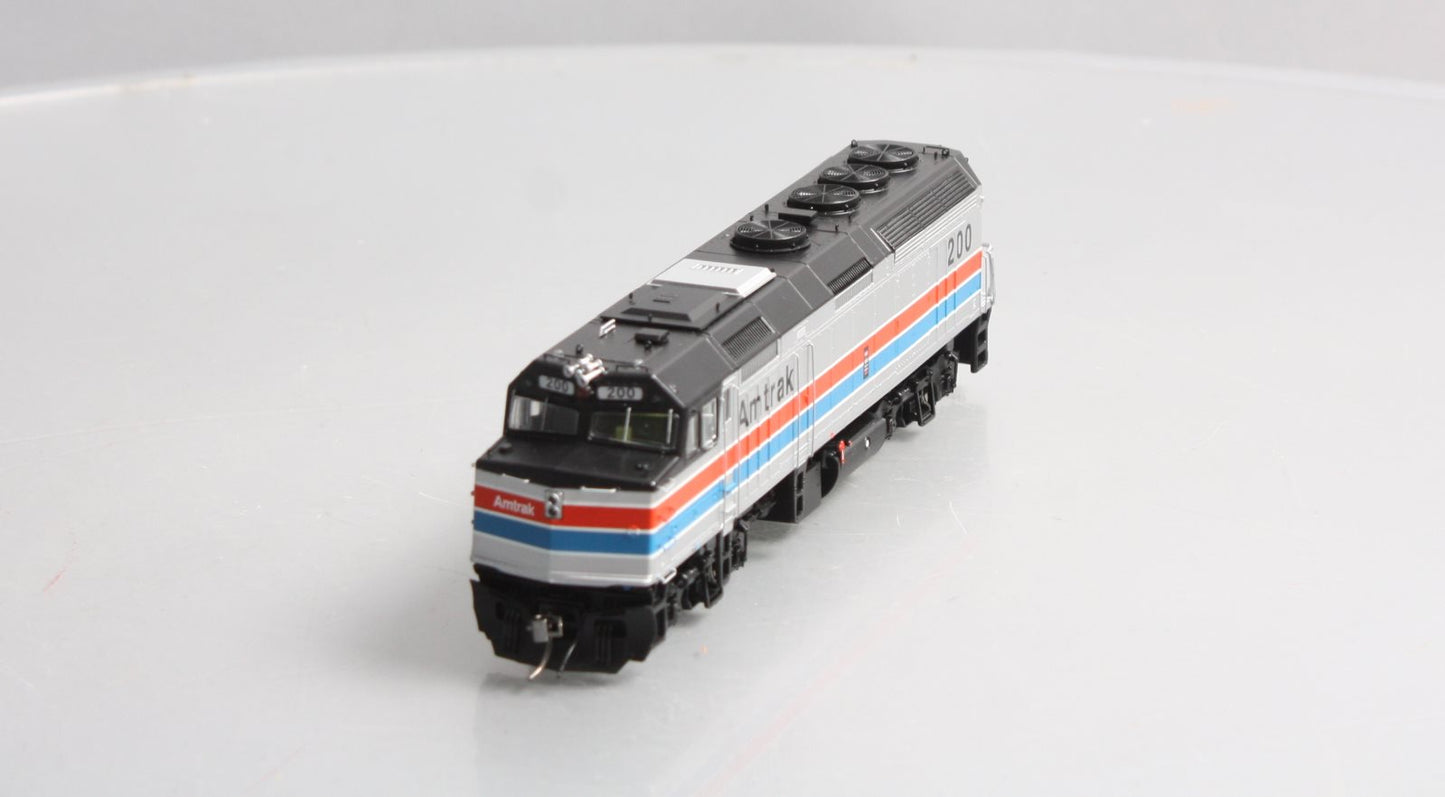 Rapido Trains 80030 HO Amtrak EMD F40PH - Standard DC #200