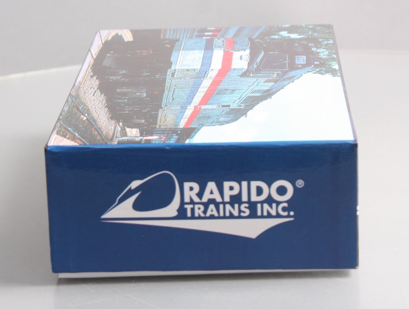 Rapido Trains 80030 HO Amtrak EMD F40PH - Standard DC #200