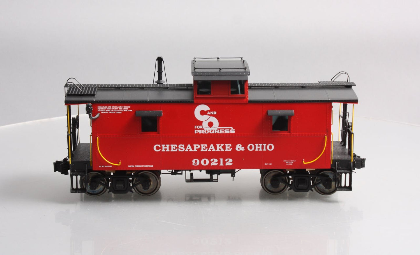 Accucraft AL93-056 1 Gauge Chesapeake & Ohio Steel Caboose in Red #90212