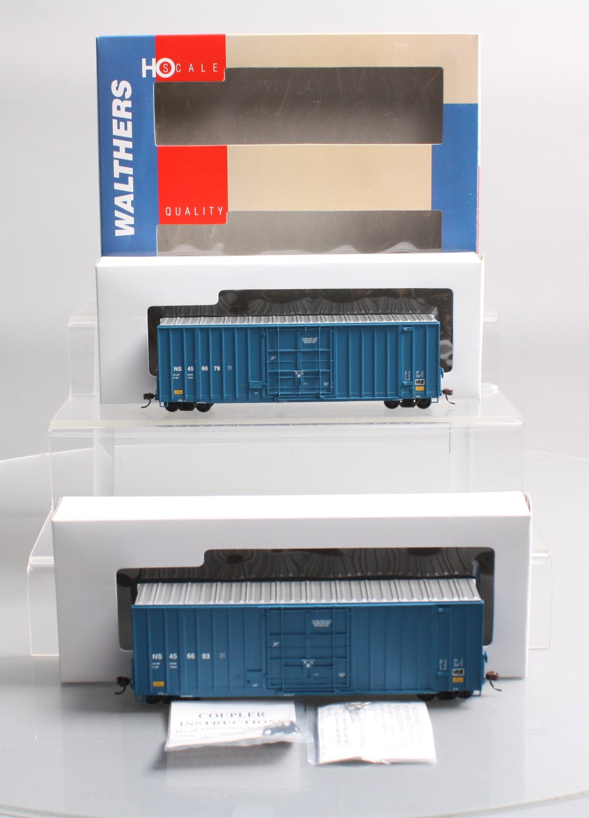 Walthers 932-27112 HO Scale Norfolk Southern Box Cars (Set of 2) EX/Box