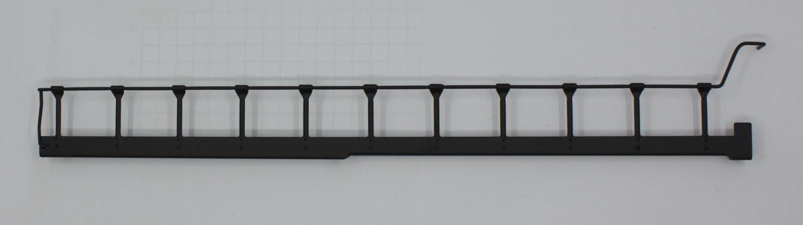 Lionel 8203-124 Right Hand Black Long Handrail