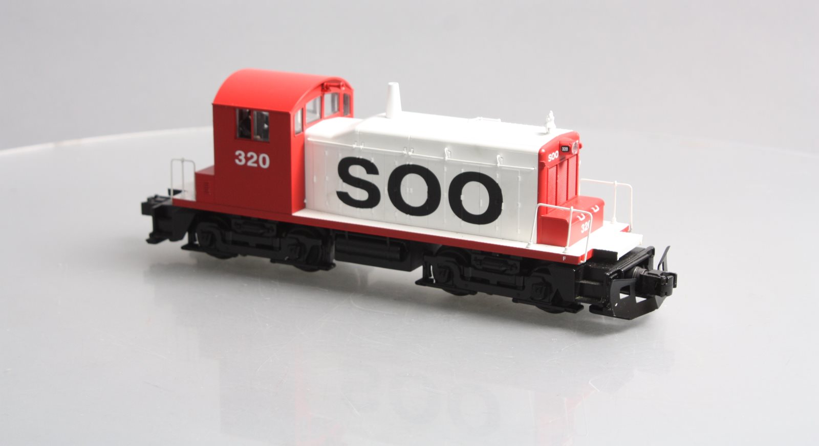 MTH 30-20098-1 SOO Line SW-1 Diesel Switcher w/PS3 #320