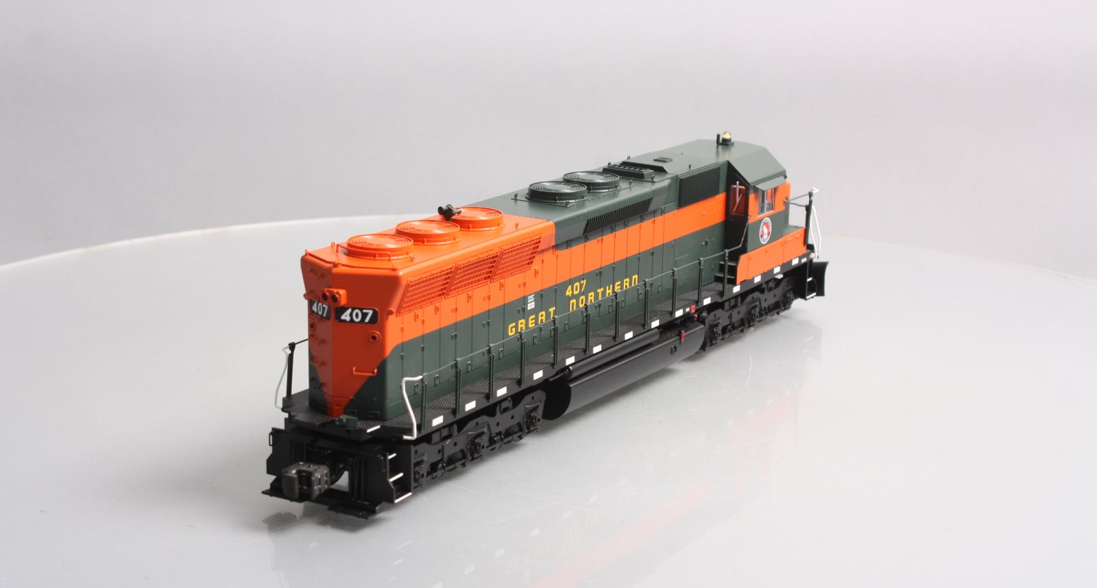 Lionel 6-83373 O Gauge Great Northern Legacy SD45 Diesel Locomotive #407