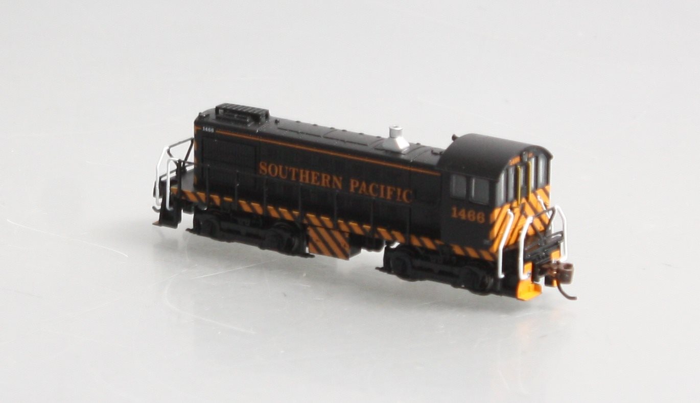 Bachmann 63152 N Southern Pacific ALCO S-4 Diesel Locomotive #1466 w/ DCC