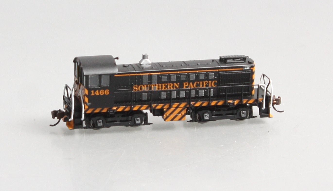 Bachmann 63152 N Southern Pacific ALCO S-4 Diesel Locomotive #1466 w/ DCC