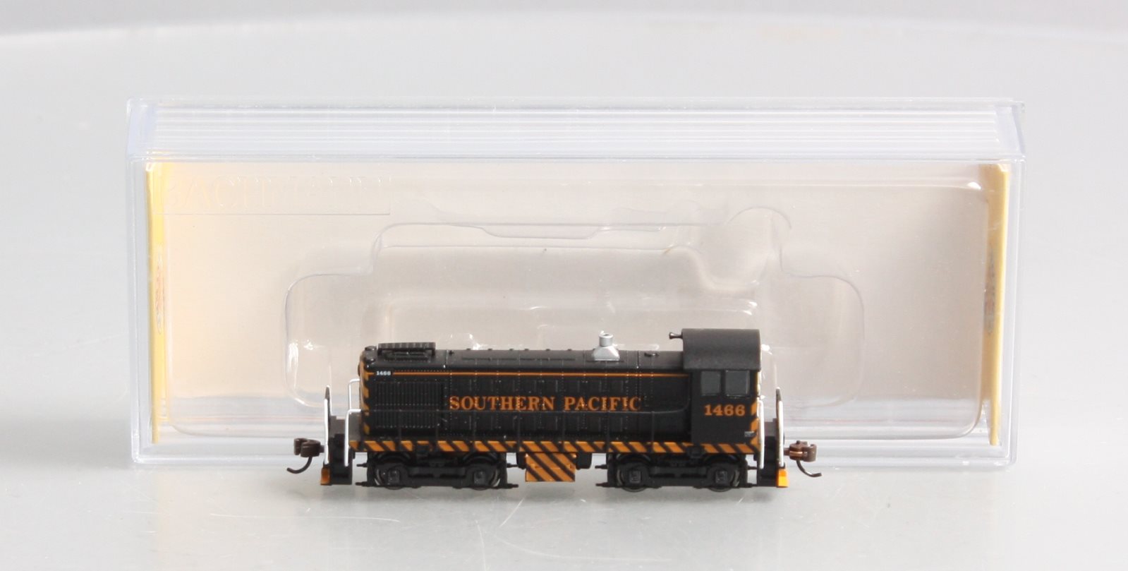 Bachmann 63152 N Southern Pacific ALCO S-4 Diesel Locomotive #1466 w/ DCC