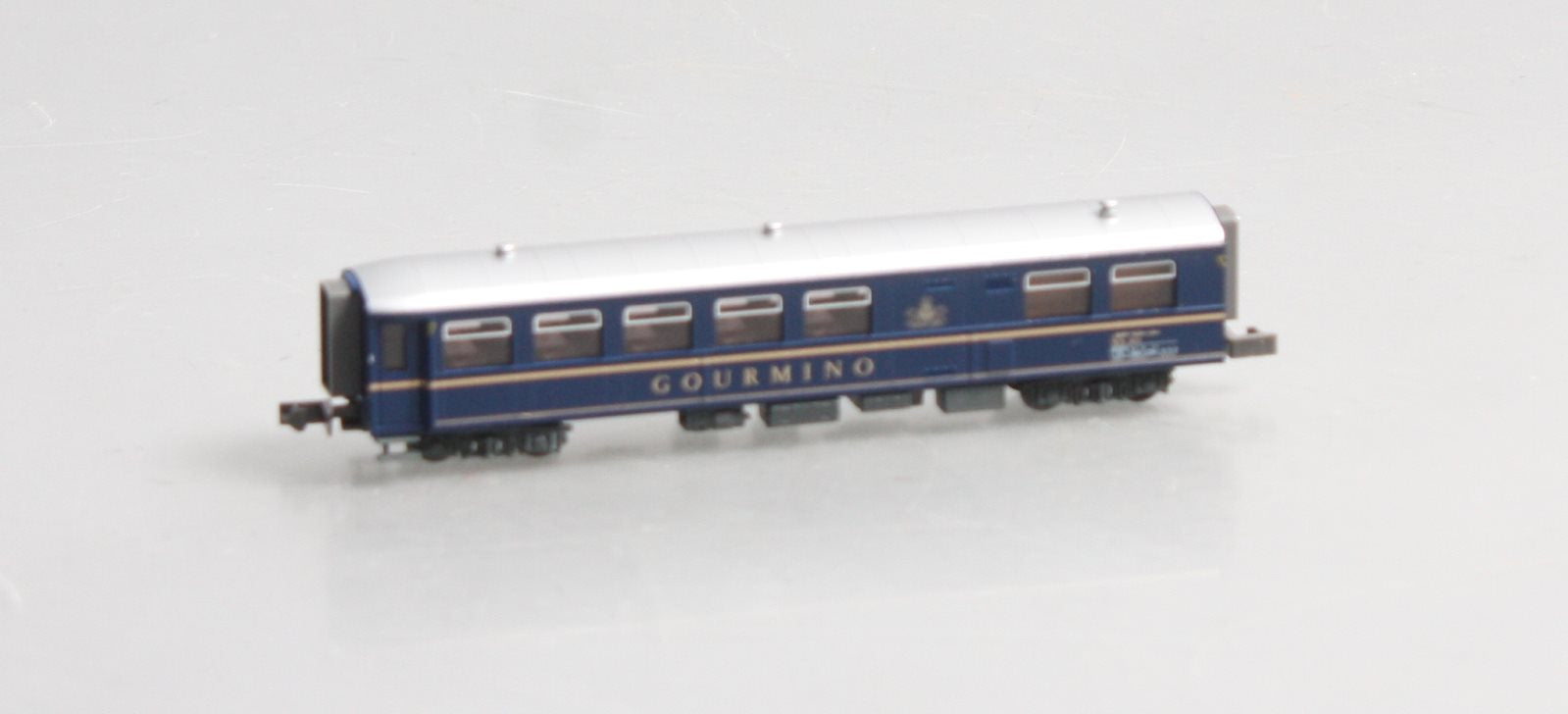 Kato 5280 N RhB Gourmino Restaurant Car WR3811