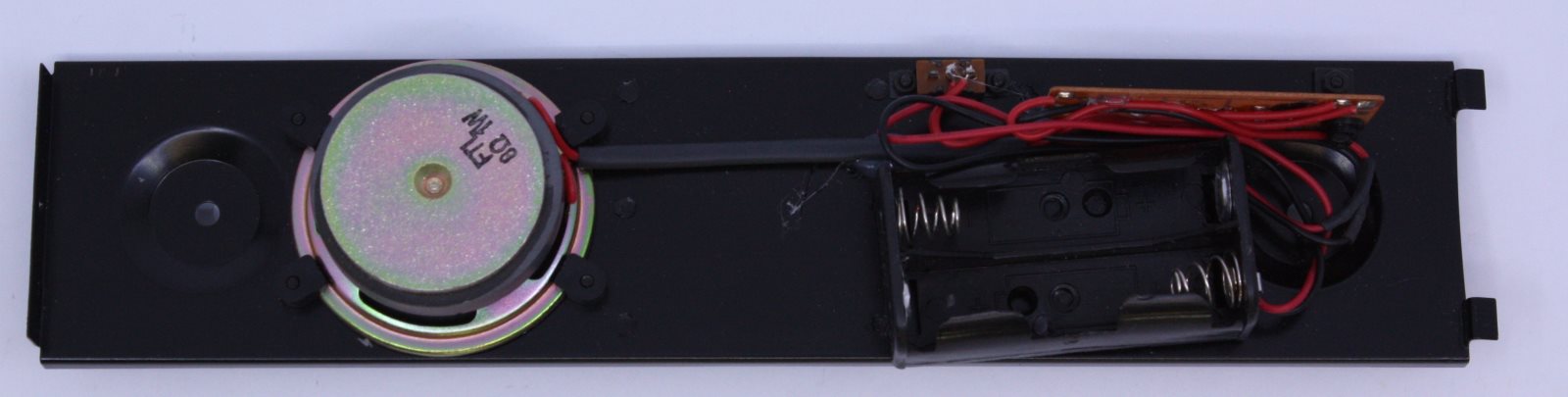 K-Line K641-M2001 Box Car Chassis Frame with Speaker, Battery Holder, and Switch