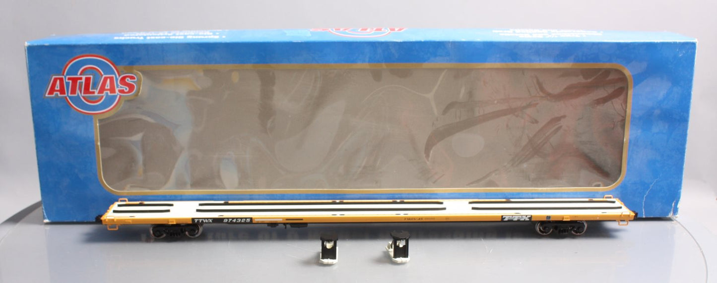 Atlas 7986-1 O Scale TTX 89'4" Flat Car #974325 (2-Rail) NIB