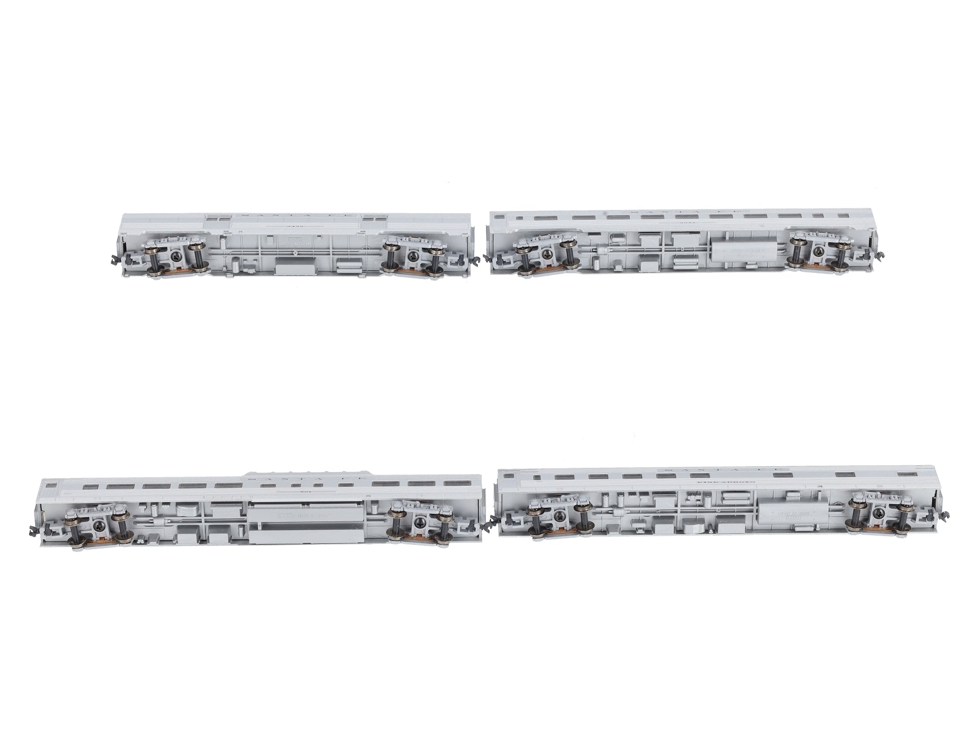 Kato 106-1604 N Scale ATSF Corrugated Passenger Car (Set B) NIB