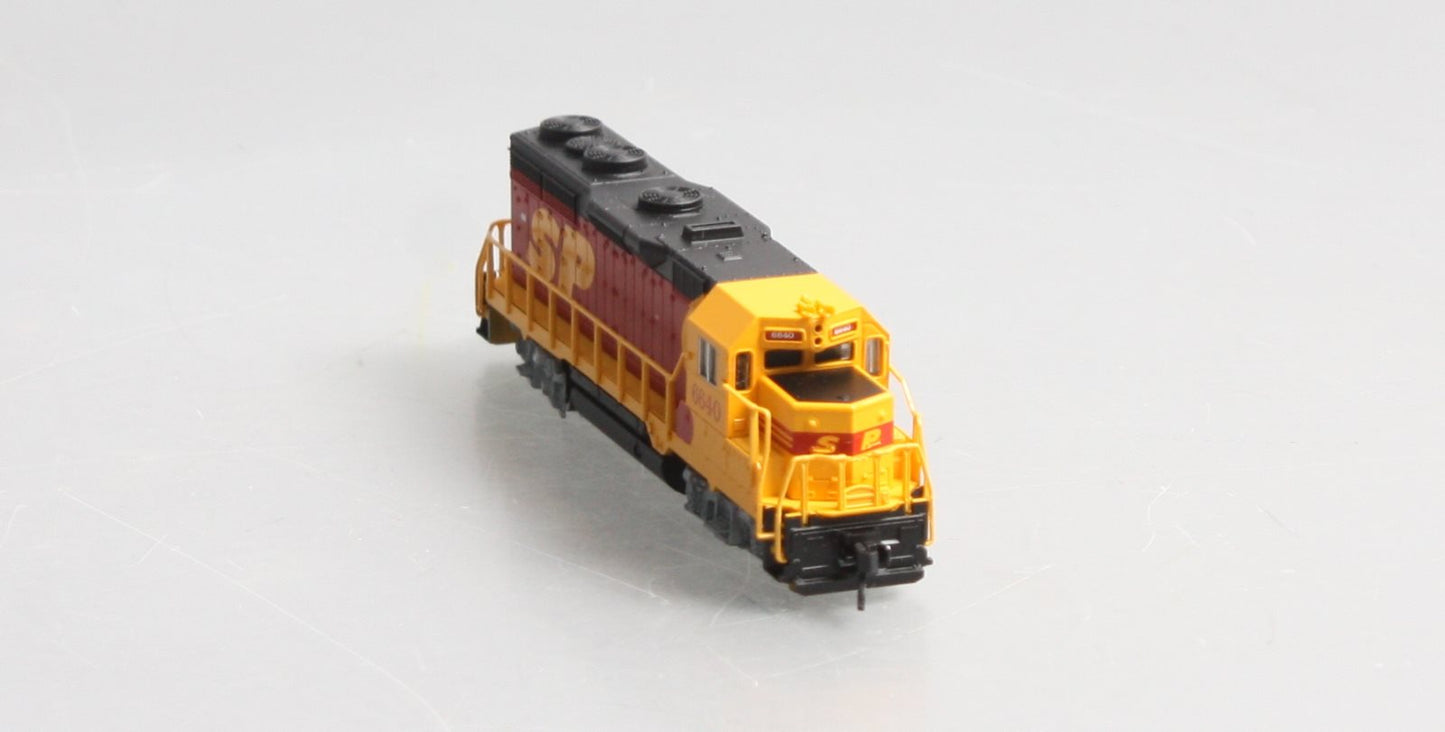 Atlas 46553 N Scale Southern Pacific/Santa Fe GP35 Diesel Locomotive #6640