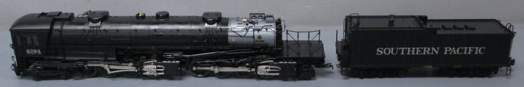 Lionel 2231191 O Gauge SP AC-12 2-8-8-2 Cab Forward Steam Locomotive #4294 LN/Box
