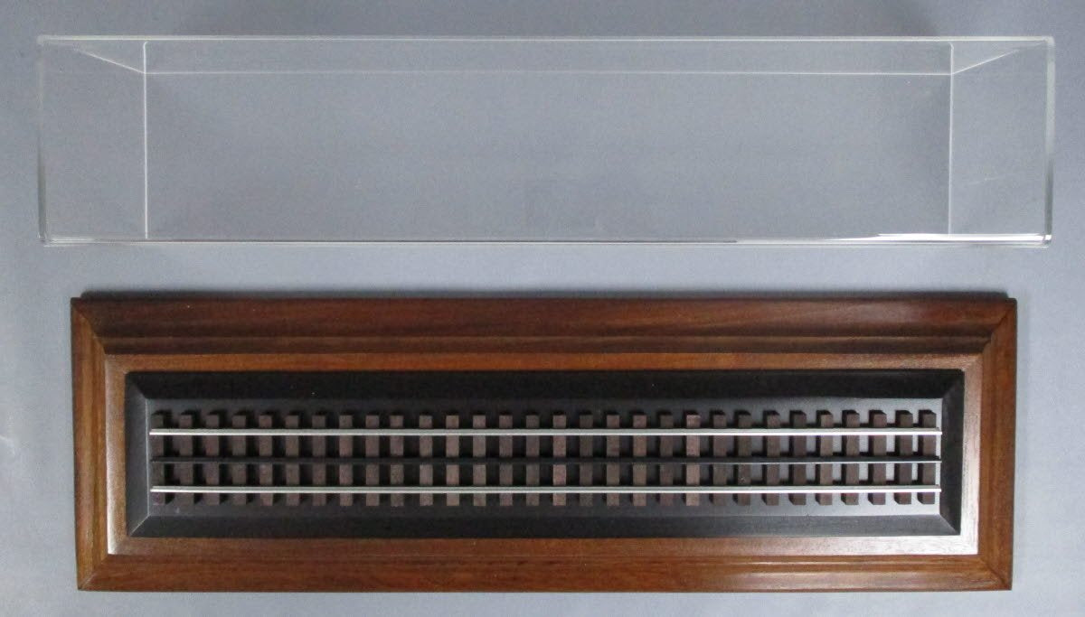 Lionel 6108316600 GG-1:20 Display Case EX