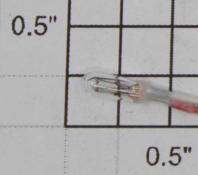 Lionel 2312-9 12 Volt Grain of Wheat Light Bulb with 8