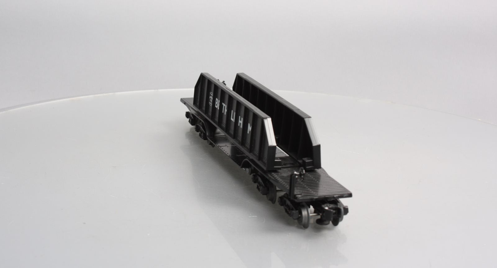 Lionel 6-39476 O Gauge Bethlehem Steel 16-Wheel Flatcar With Load