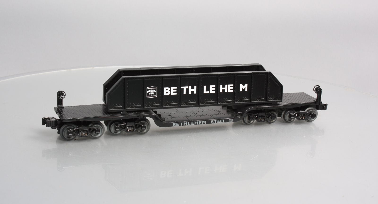 Lionel 6-39476 O Gauge Bethlehem Steel 16-Wheel Flatcar With Load