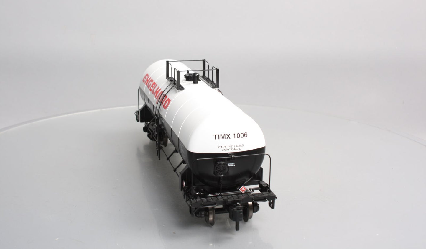 MTH 70-73024 G Scale Engelhard Chemical Unibody Tank Car #1006 (Metal Wheels)
