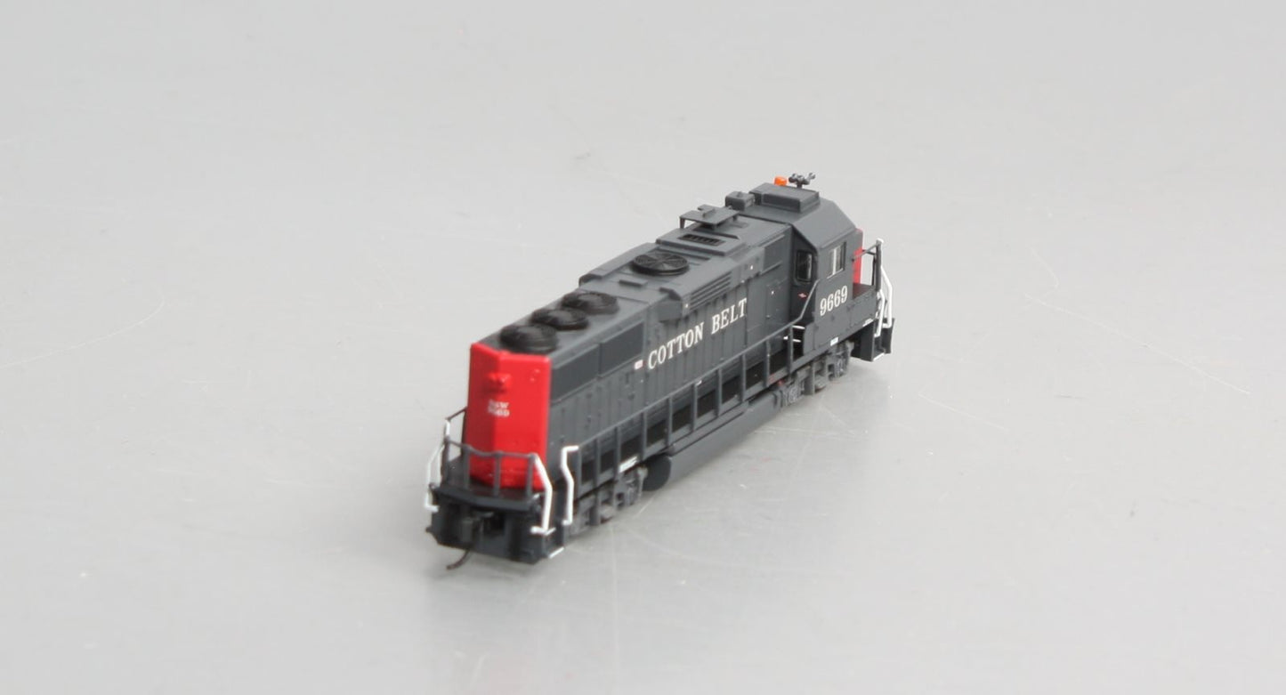 Fox Valley Models 70852 N Cotton Belt EMD Late GP60 Diesel Locomotive #9669