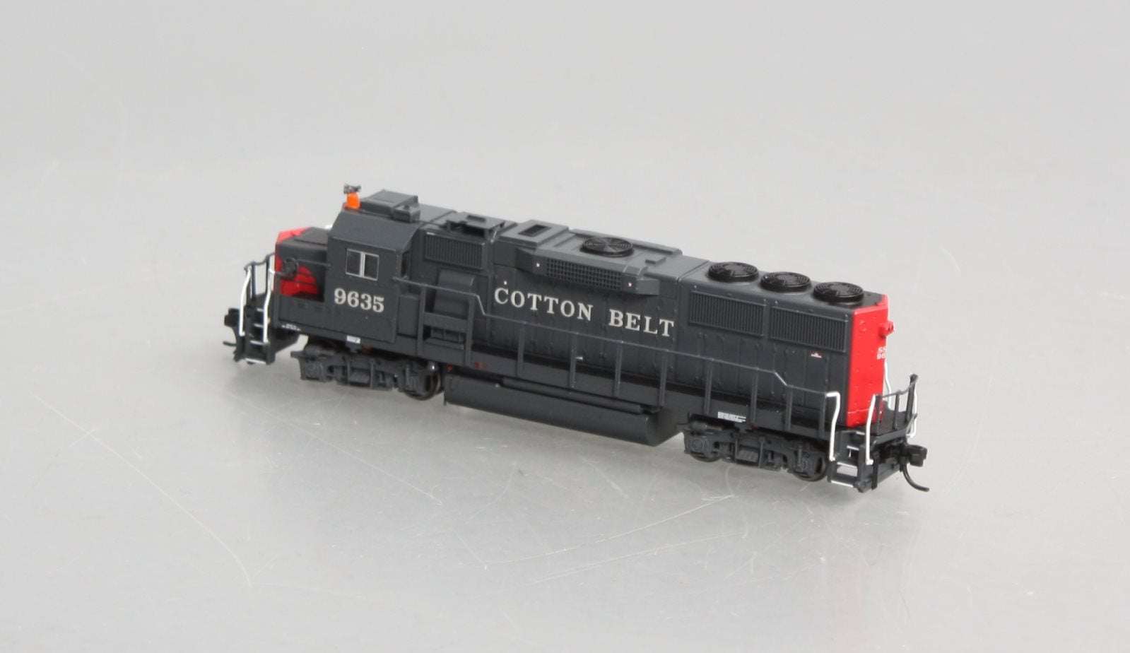 Fox Valley Models 70851 N Cotton Belt EMD Late GP60 Diesel Locomotive #9635