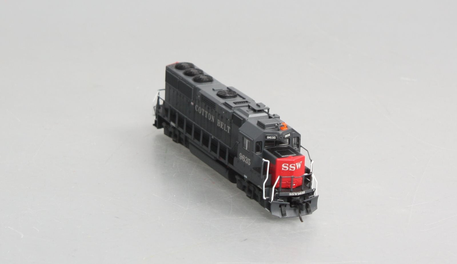 Fox Valley Models 70851 N Cotton Belt EMD Late GP60 Diesel Locomotive #9635
