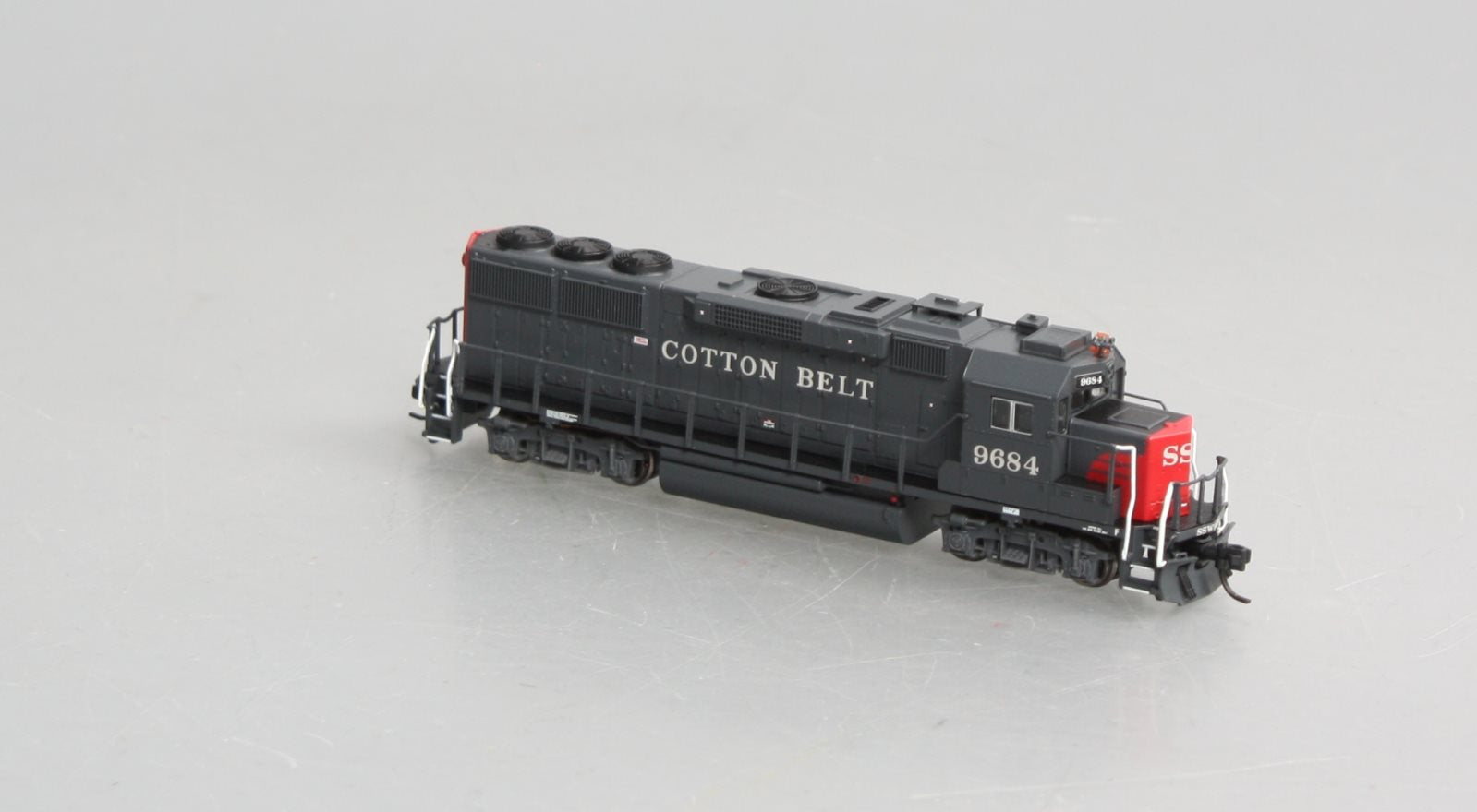 Fox Valley Models 70853 N Cotton Belt EMD Late GP60 Diesel Locomotive #9684