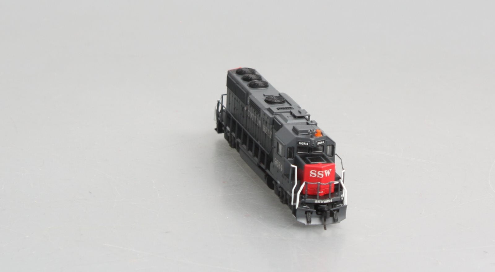 Fox Valley Models 70853 N Cotton Belt EMD Late GP60 Diesel Locomotive #9684