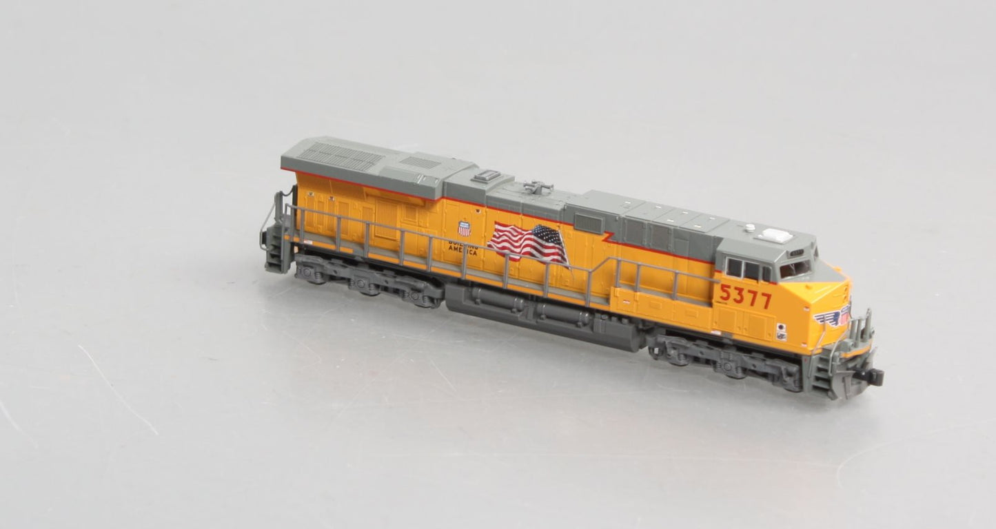 Kato 176-8942 N Union Pacific GE ES44AC Diesel Locomotive #5377