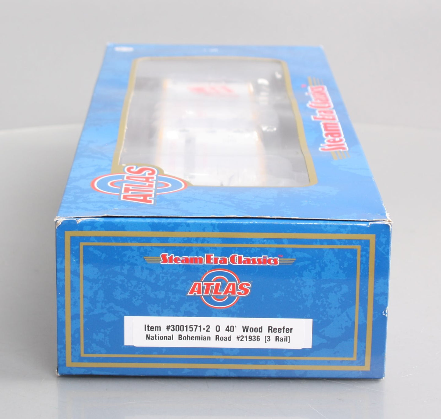 Atlas 3001571-2 O Gauge National Bohemian Road 40' Wood Reefer #21936 NIB