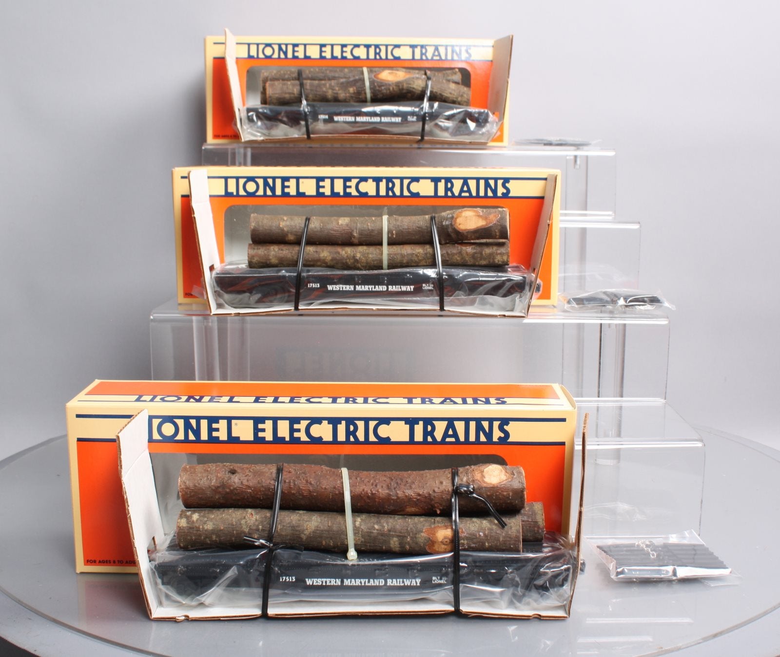Lionel 6-17511 O Gauge Western Maryland Log Cars with Real Logs (Set of 3) LN/Box