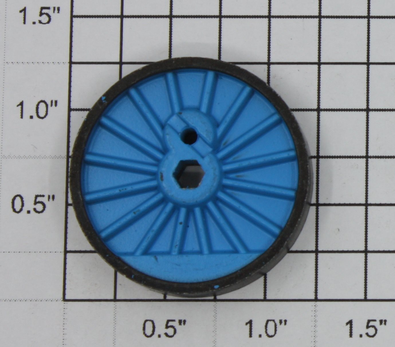 Lionel 18719-134 Thomas the Tank Engine Blue Spoked Blind Center Wheel