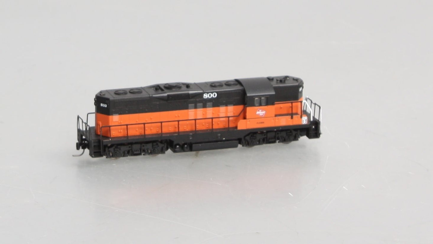Micro-Trains 98201041 Z Milwaukee Road EMD GP9 Powered Diesel Locomotive #800