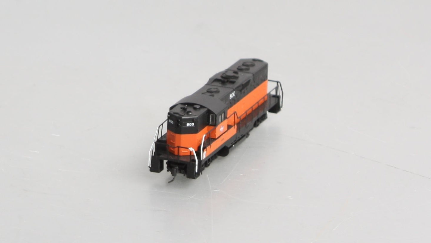 Micro-Trains 98201041 Z Milwaukee Road EMD GP9 Powered Diesel Locomotive #800