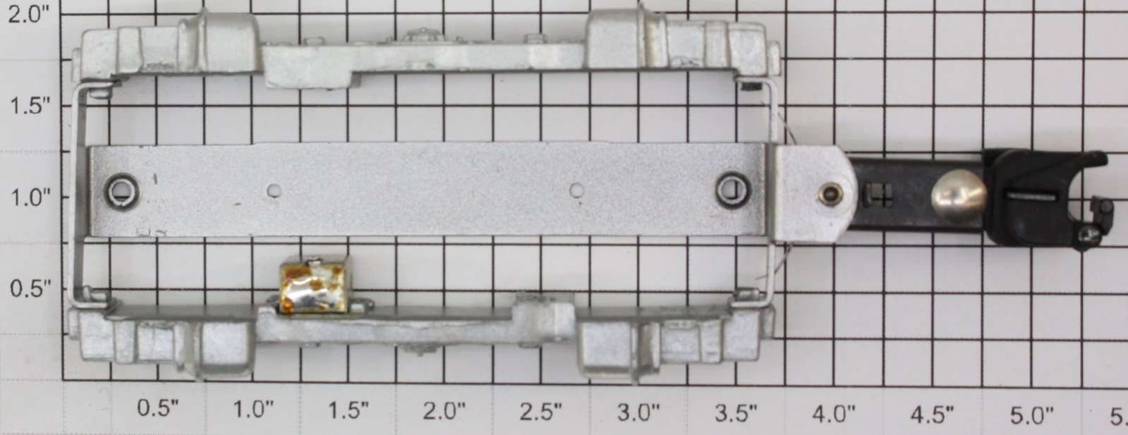Lionel 8112-72 Frame Truck Side with Arm and Coupler Assembly