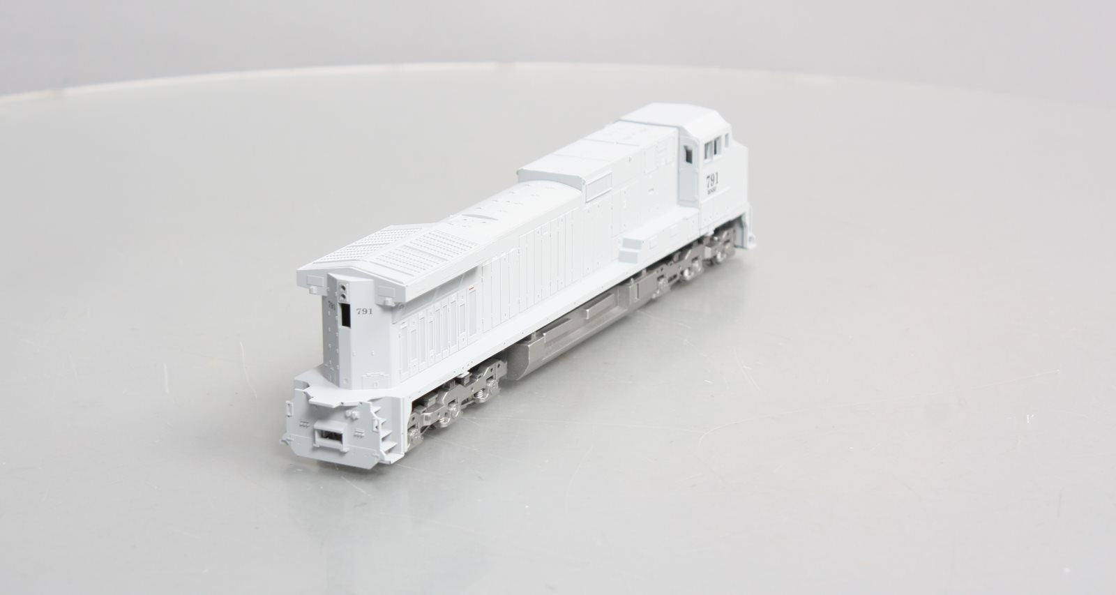 Athearn 2227 HO Burlington Northern Santa Fe C44-9W Power Diesel Locomotive #791