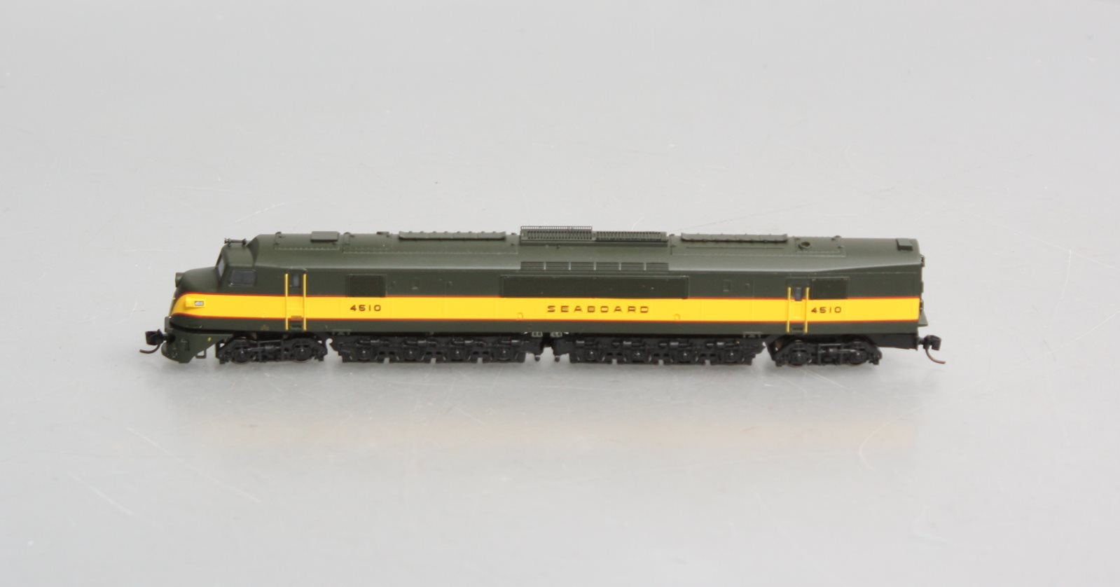 Broadway Limited 3151 N SAL Baldwin Centipede Diesel Locomotive Sound/DCC #4510