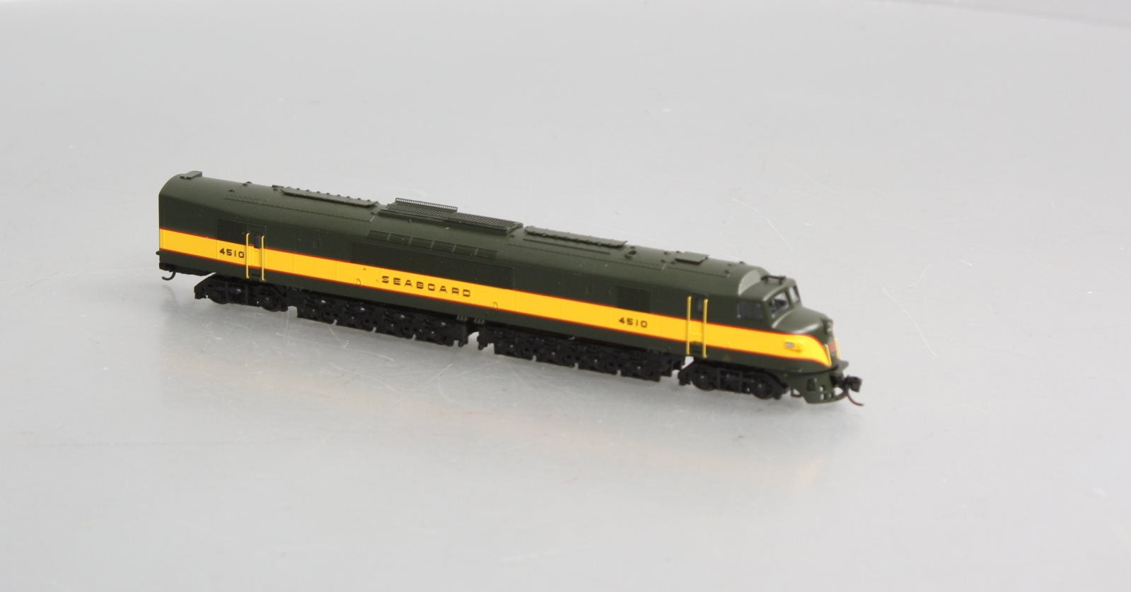 Broadway Limited 3151 N SAL Baldwin Centipede Diesel Locomotive Sound/DCC #4510