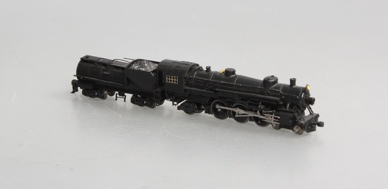 Model Power 87470 N Steam 4-6-2 Pacific w/Vanderbilt Tender, Undecorated