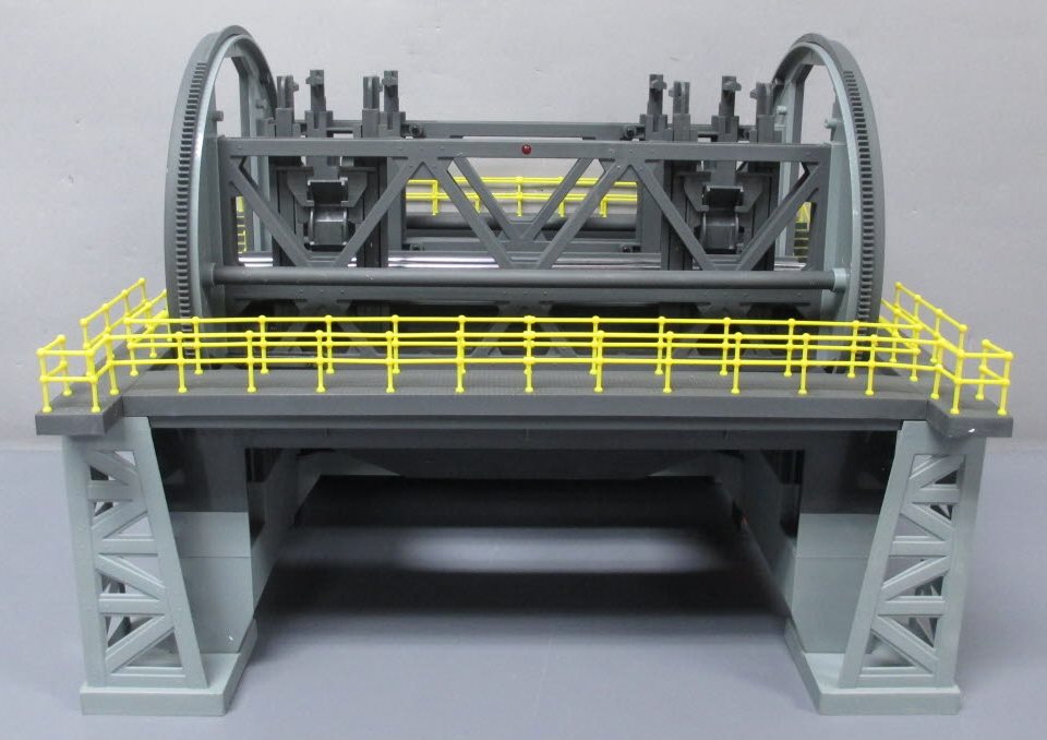 Lionel 6-32910 O Gauge Rotary Coal Dumper Tipple with Bathtub Gondola NIB