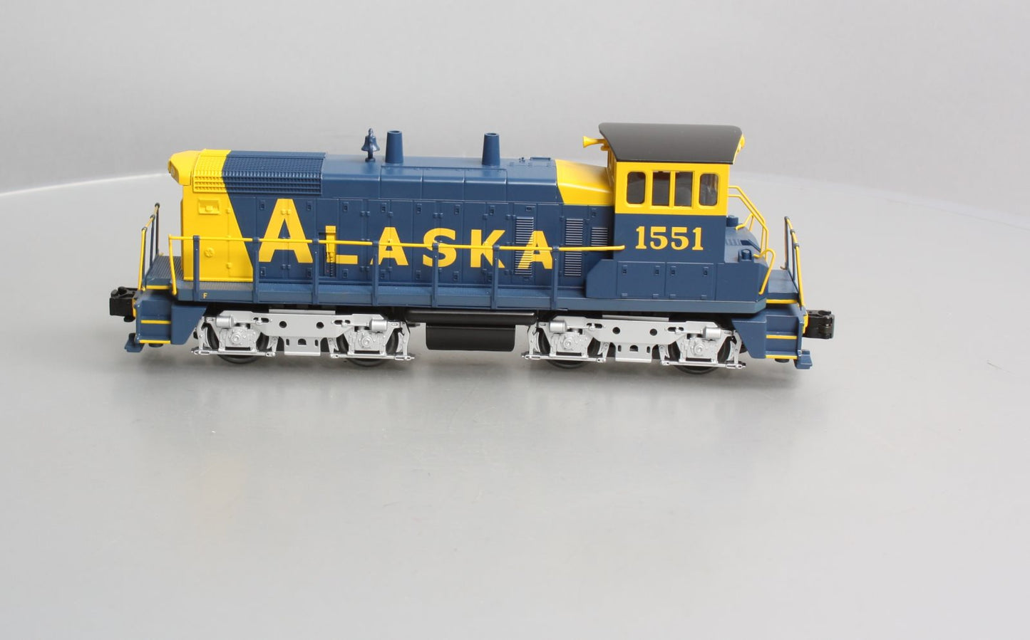 MTH 30-2465-3 O Gauge Alaska AW1500 Diesel Switcher Non-Powered NIB